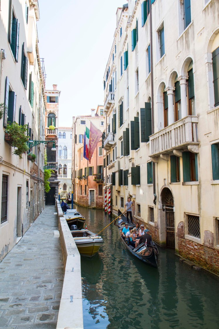 venicecanals_175